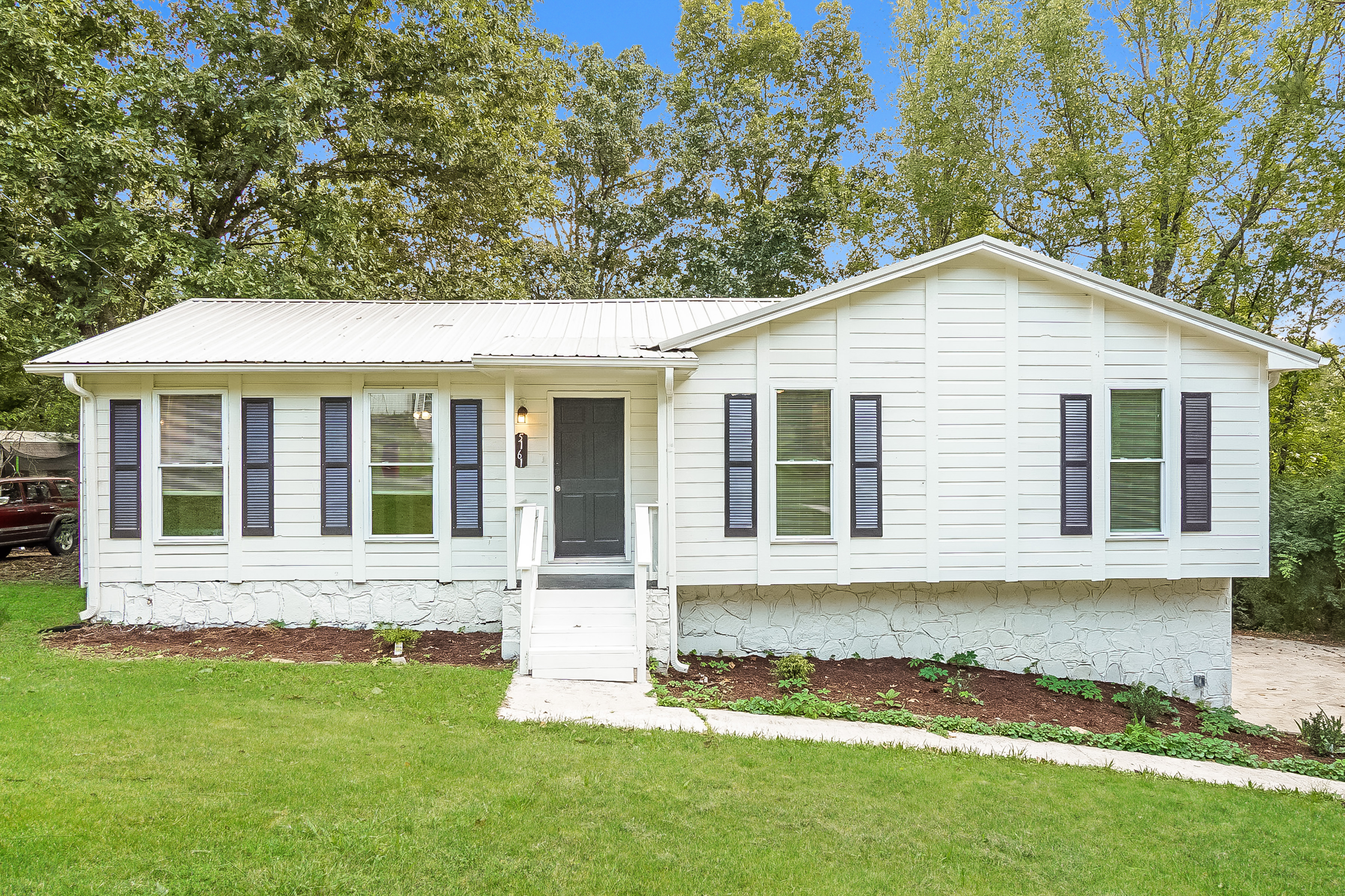 5161 Briarwood Cir Pinson, AL 35126